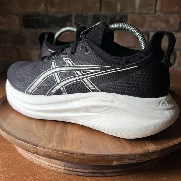 Asics Gel Nimbus 27 Cushioned Black Road Running Shoes Sneakers Women's 9.5 Wide - Picture 3 of 16